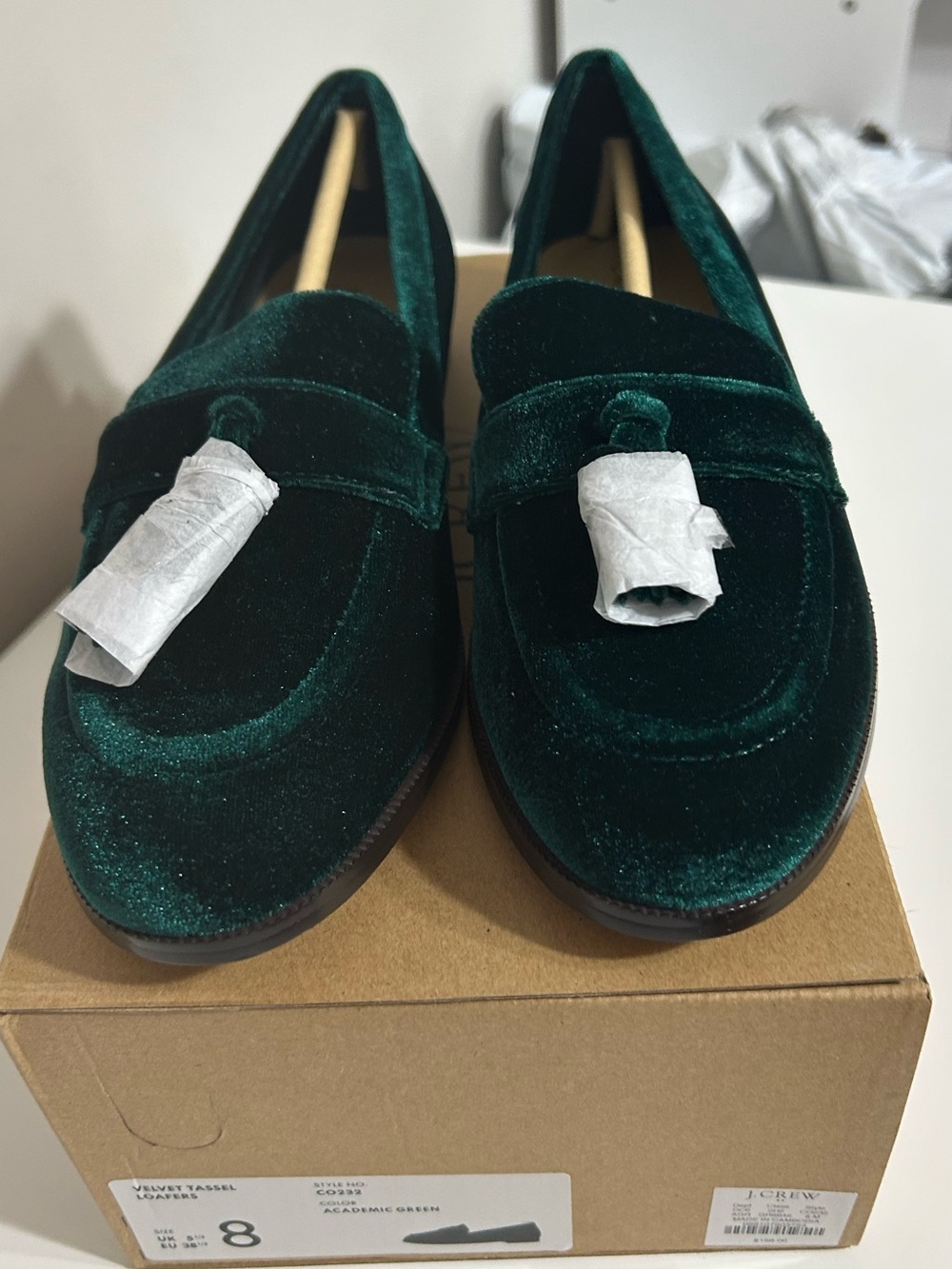 NIB J. Crew Women’s Plush Velvet Tassel Low Heeled Loafers - Picture 2 of 8